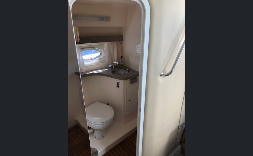 Rinker Fiesta Vee 312-kuva-6